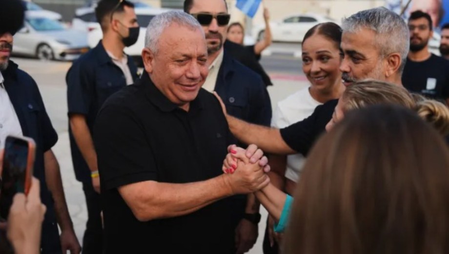 Gadi Eisenkot., figura central opositora en Israel. Foto: AP.
