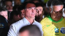 Imagen de Evasión, lavados de dinero y corrupción: las causas que enfrenta Flávio Bolsonaro en la Justicia de Brasil