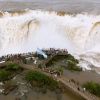 Imagen de Cierran de emergencia las Cataratas del Iguazú por una importante crecida del río tras las intensas lluvias por la llega de "El Niño"