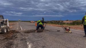 Catriel acumula 14 bacheos de emergencia en la Ruta 151: «Es intransitable», dijo Salzotto