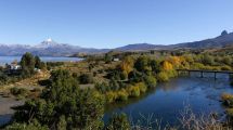 Imagen de Temporada de pesca: nueva oficina en el río Chimehuín, permisos y fuertes multas para los infractores
