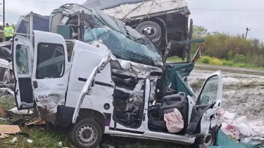 Accidente fatal en la Ruta 39: un chofer llevaba a una madre y a su hijo a un control médico y murieron tras chocar con un camión
