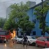 Imagen de Incendio en pleno centro de Cipolletti tras la rotura de un caño de gas