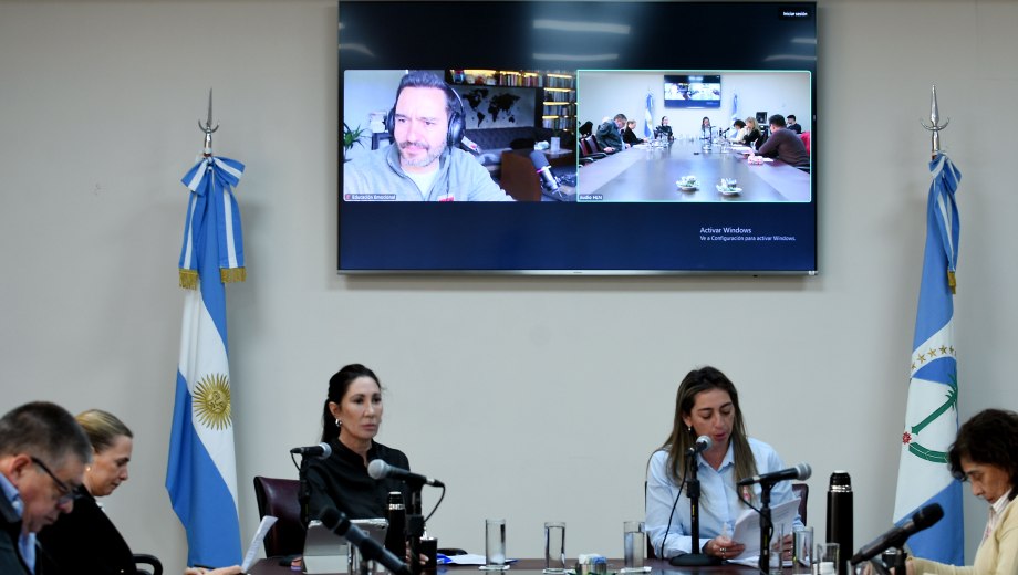 Los proyectos buscan fortalecer el acompañamiento de los estudiantes y desarrollar herramientas de prevención en las escuelas.
