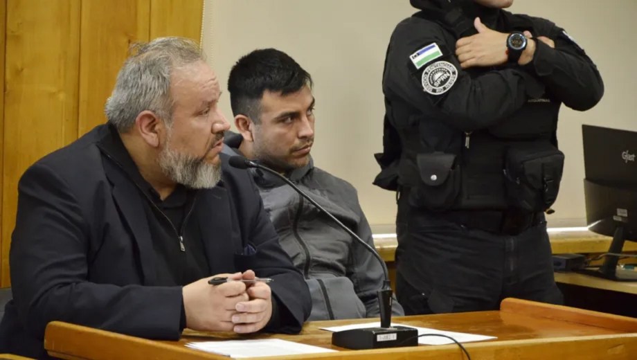 Emerson Marín es el policía que está acusado de matar a su pareja. Foto: Alfredo Leiva