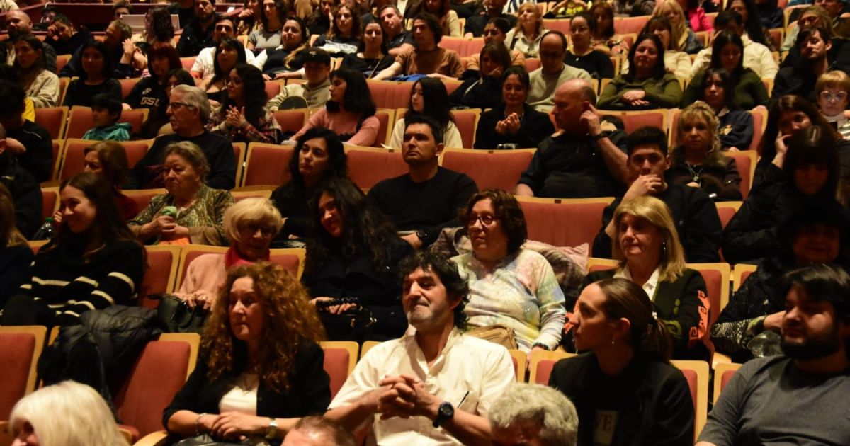 Inauguración de la 21 Feria del Libro de Cipolletti con múltiples actividades culturales