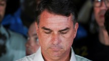 Imagen de Denunciaron penalmente el ingreso de Flávio Bolsonaro a la Argentina