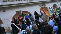 Imagen de Crisis en Francia: nuevos incidentes en marchas estudiantiles contra Emmanuel Macron y crece la presión para el Gobierno
