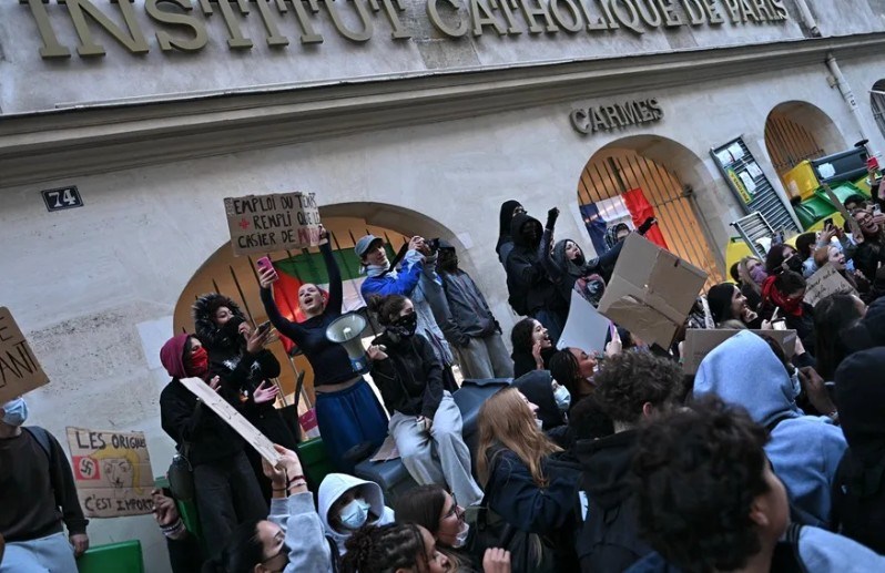 Siguen las marchas masivas en Francia. Foto: gentileza EFE.
