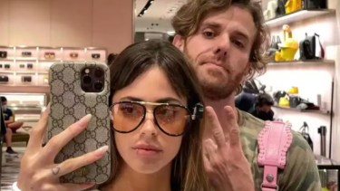 Quién es Pancho Cia, el músico vinculado a la pelea entre Tini Stoessel y Emilia Mernes