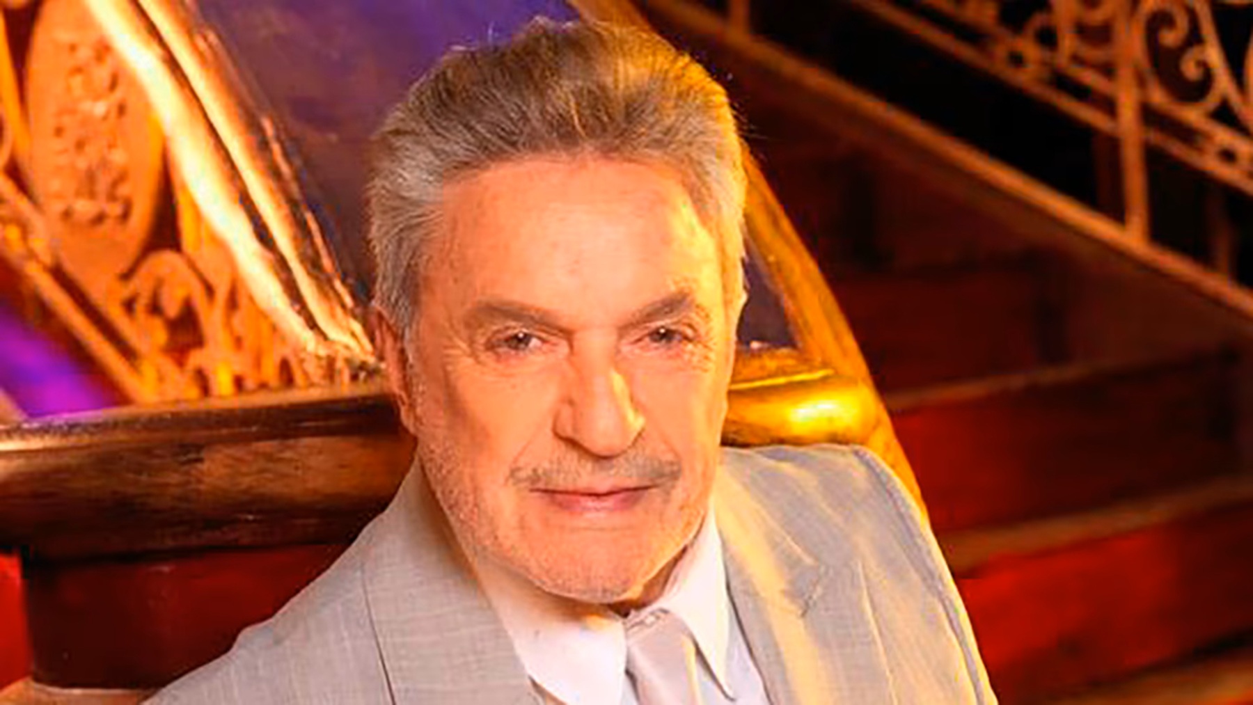 La vida de Antonio Grimau: tragedia familiar y el hallazgo del teatro