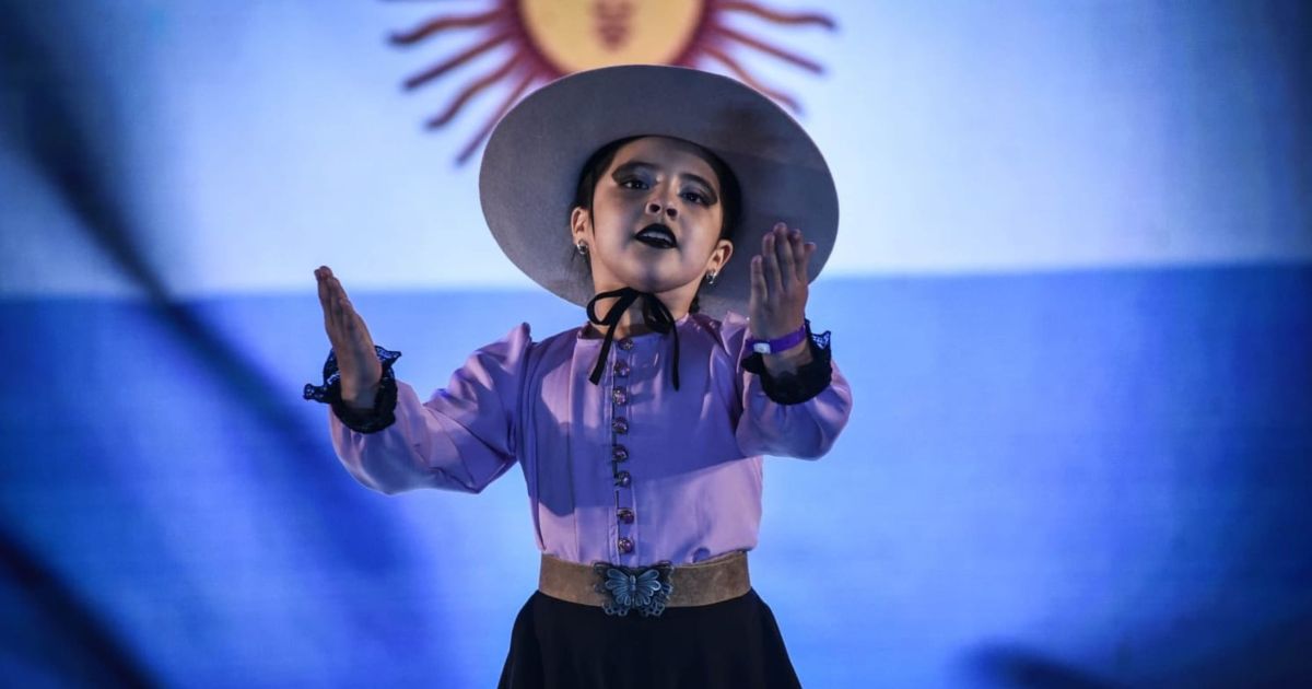 Una niña de Catriel se consagró campeona nacional de malambo femenino