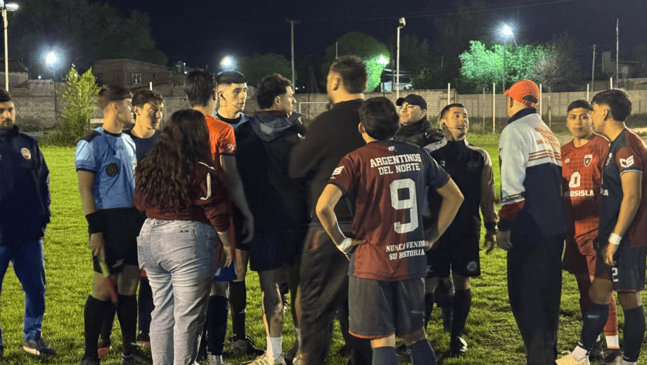 El partido se suspendió a los 7 minutos del segundo tiempo. (Foto: Manantial Deportivo)