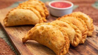 El pueblo de la Patagonia que sale a buscar la mejor empanada