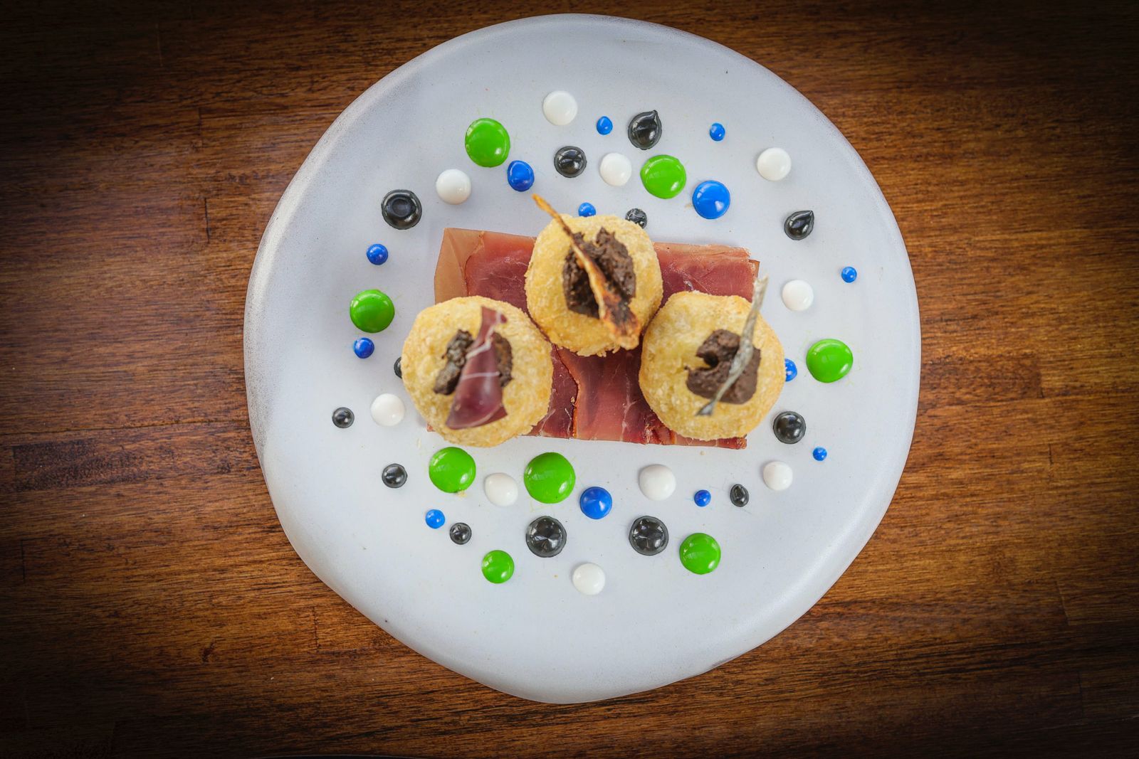 Menú exclusivo de jabalí del chef Juan Izaguirre en Bariloche