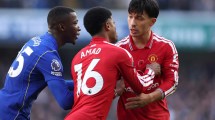 Imagen de El insólito penal y expulsión de Lisandro Martínez en una nueva derrota de Manchester United