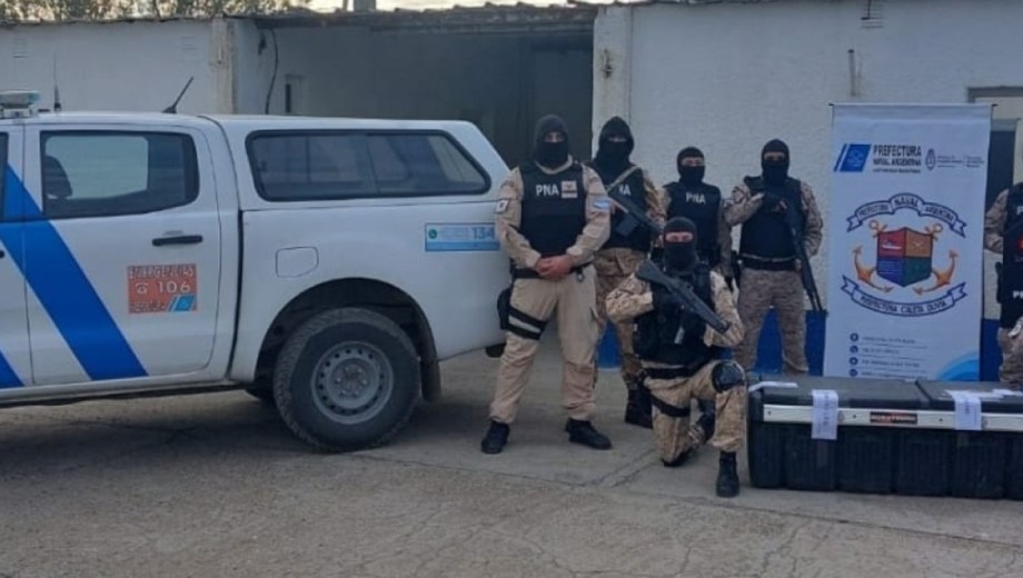 Cuatro lingotes de oro fueron encontrados en Santa Cruz. Foto: Presidencia. 