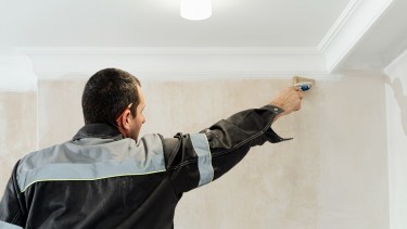 Filtraciones en casa por lluvias: por qué arreglar el techo a tiempo puede ahorrarte hasta un 400%