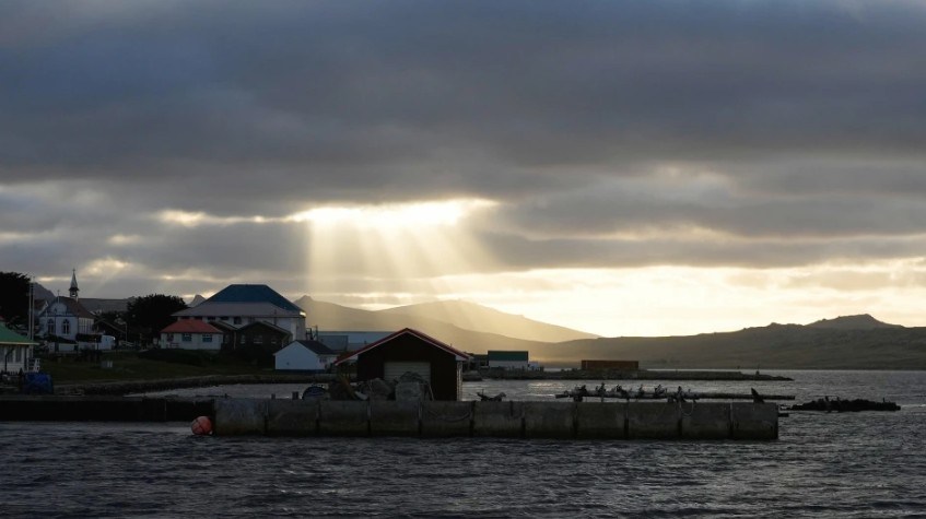 Crece la disputa entre Argentina y Reino Unido por Malvinas. Foto: AP.