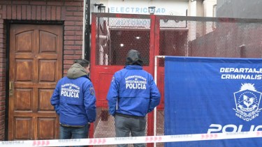 Investigan el hallazgo de un hombre sin vida en el garaje de una vivienda en Neuquén