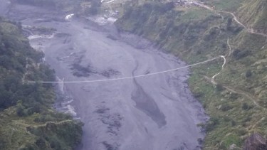 Nueva riada en Nepal arrasó decenas de casas: hay al menos cinco desaparecidos por las inundaciones
