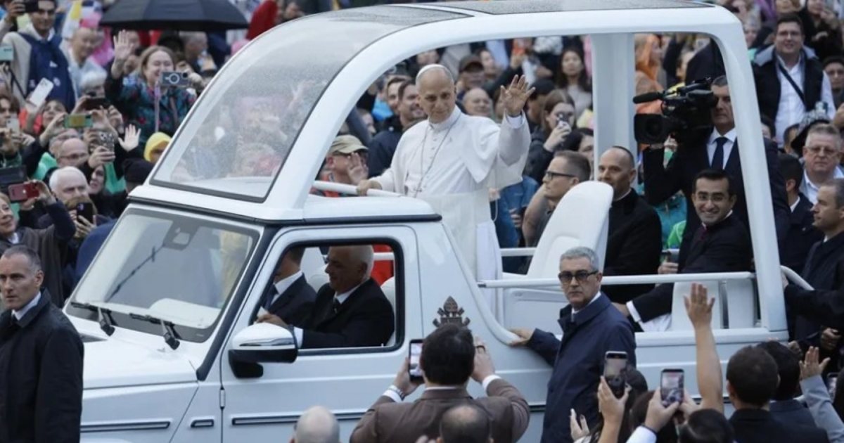 Los argentinos ven al papa León XIV como un líder mundial más que religioso