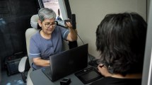 Imagen de Tramitar el DNI en el barrio: el Registro Civil Móvil recorre los barrios de Roca