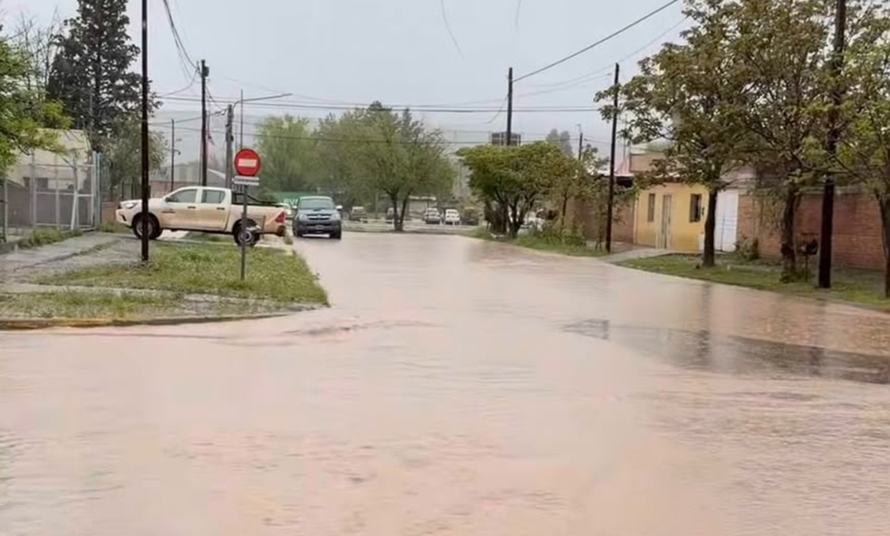Rincón de los Sauces, la ciudad más afectada por el temporal en Neuquén