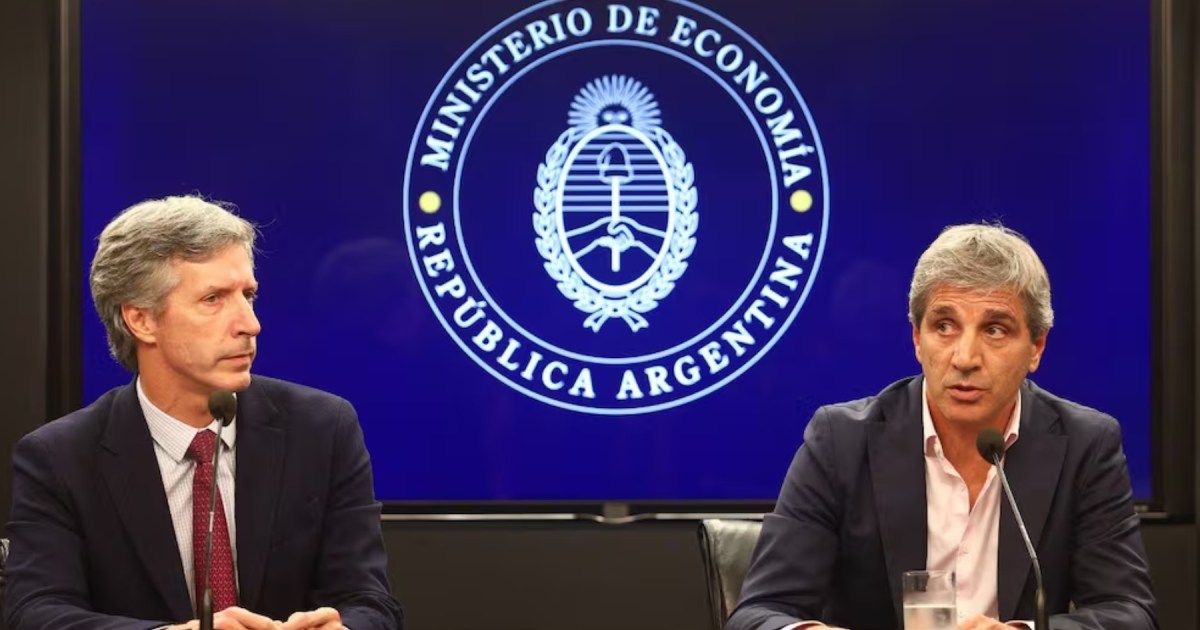 El Gobierno emite $221.119 millones en bonos para cubrir deudas de obra pública