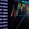 Imagen de Las claves detrás de la tendencia del riesgo país: entre el impulso local y el freno de la Fed