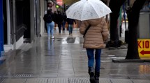 Imagen de Tras la alerta por tormentas, cómo sigue la lluvia en Neuquén y Río Negro este martes 13 y qué pasa con el frío