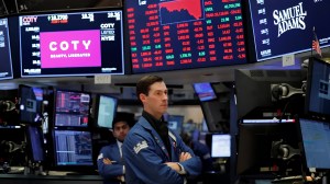 El riesgo país supera los 600 puntos este miércoles 14: cae el Merval y los ADRs están en rojo