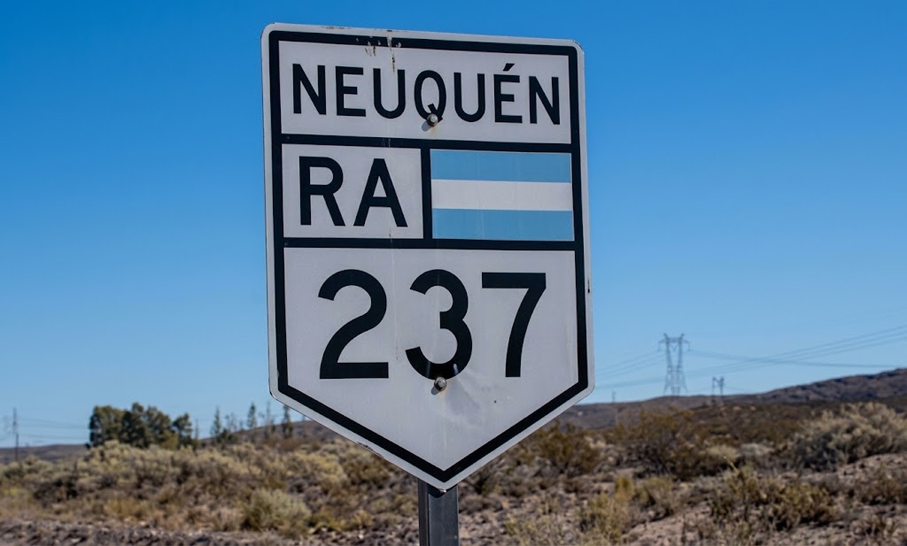 Precaución extrema en la Ruta 237 por barro y anegamientos