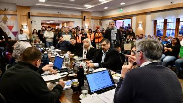 Denuncian amenazas a un asesor de un concejal de Bariloche