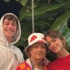 Imagen de "De ninguna manera": la abuela de Tini Stoessel le soltó la mano y rechazó llevarla al altar