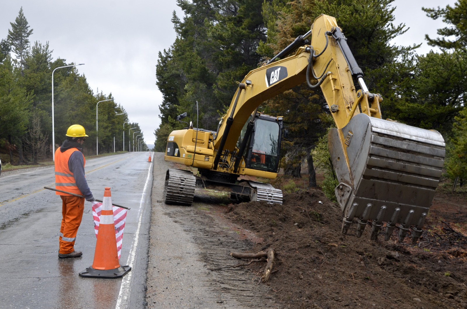 Comienzan las obras en la ruta al aeropuerto de Bariloche con 3.800 vehículos diarios proyectados