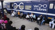 Imagen de El Tren Sanitario 9 de Julio llegó a Darwin: atención médica gratuita y trámites hasta el 30 de octubre