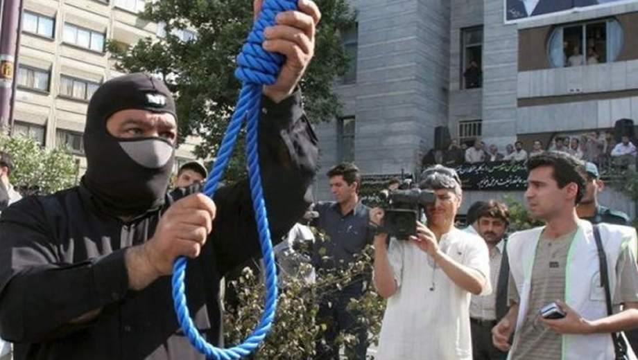 Irán reglamenta la pena de muerte para narcotraficantes
